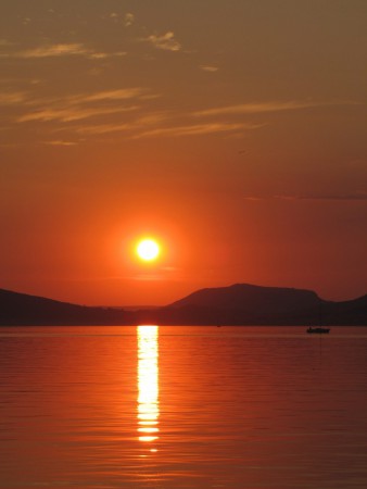 Naplemente a mólóról